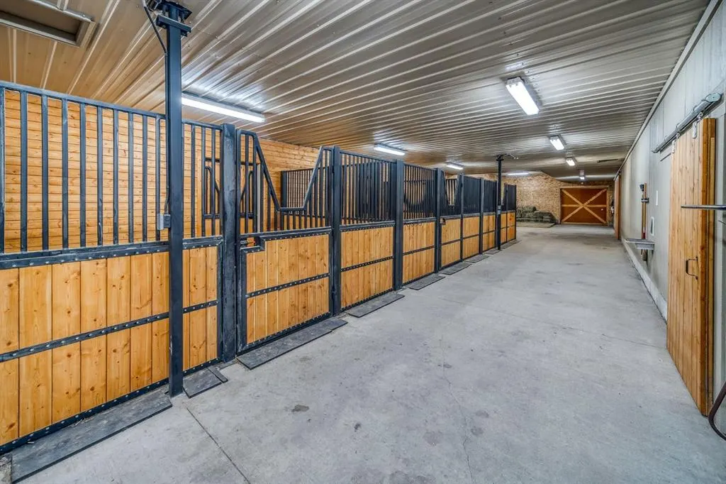 264390 Forestry Trunk Road