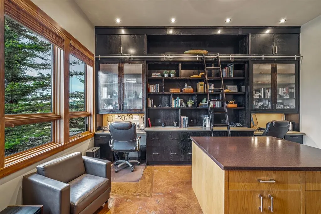 264390 Forestry Trunk Road