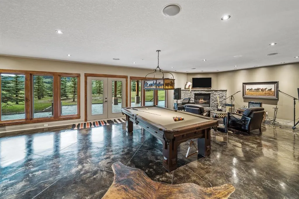 264390 Forestry Trunk Road