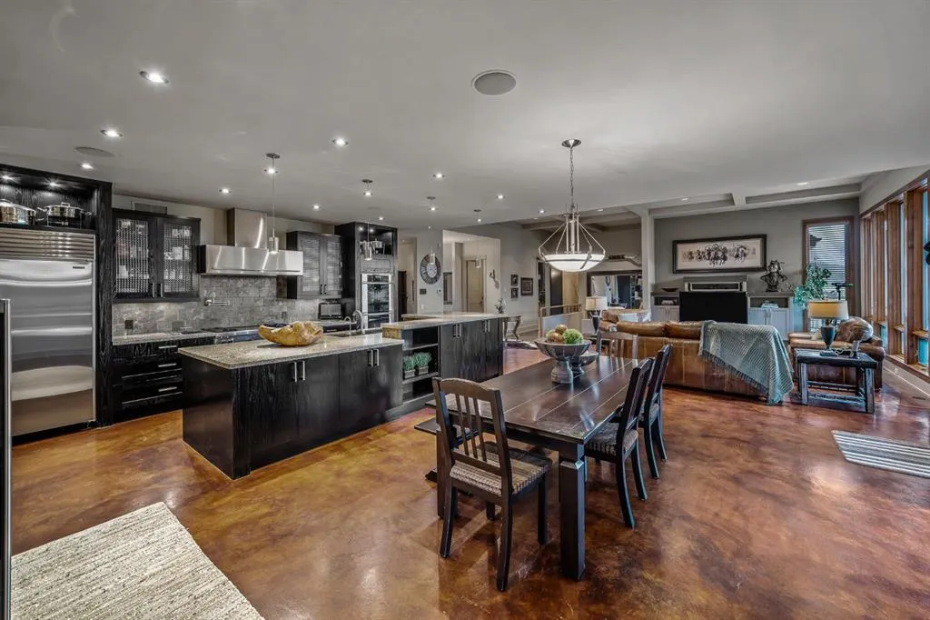 264390 Forestry Trunk Road