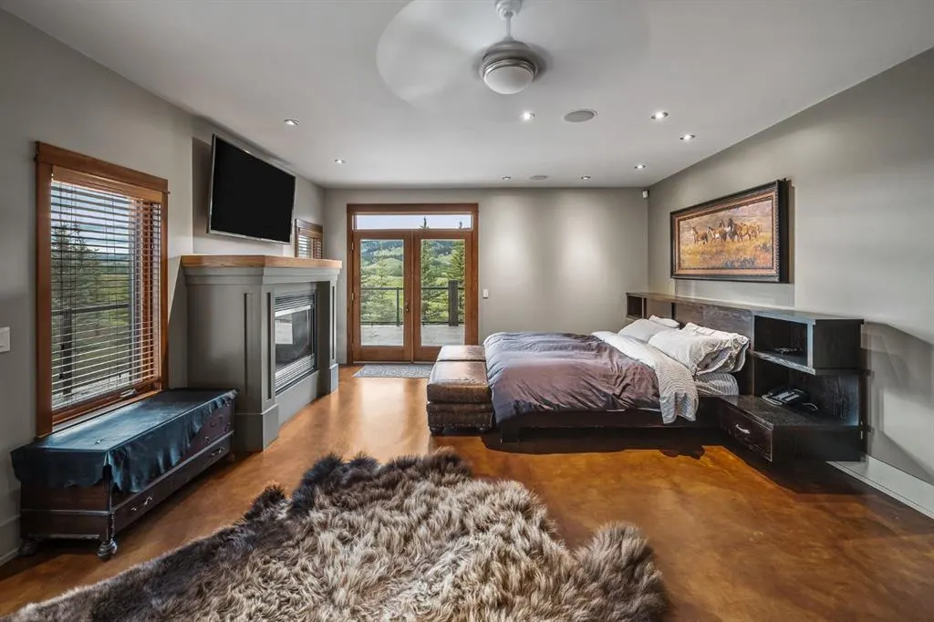 264390 Forestry Trunk Road