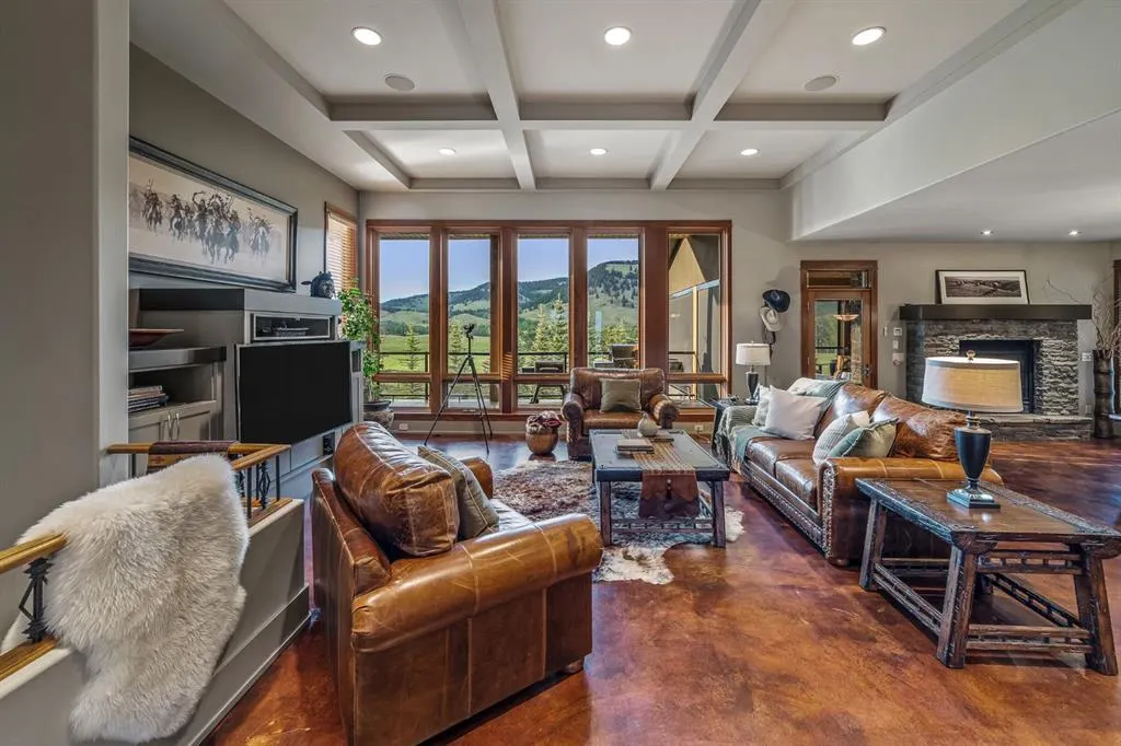 264390 Forestry Trunk Road