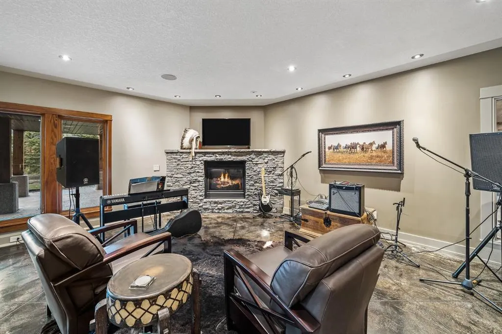 264390 Forestry Trunk Road