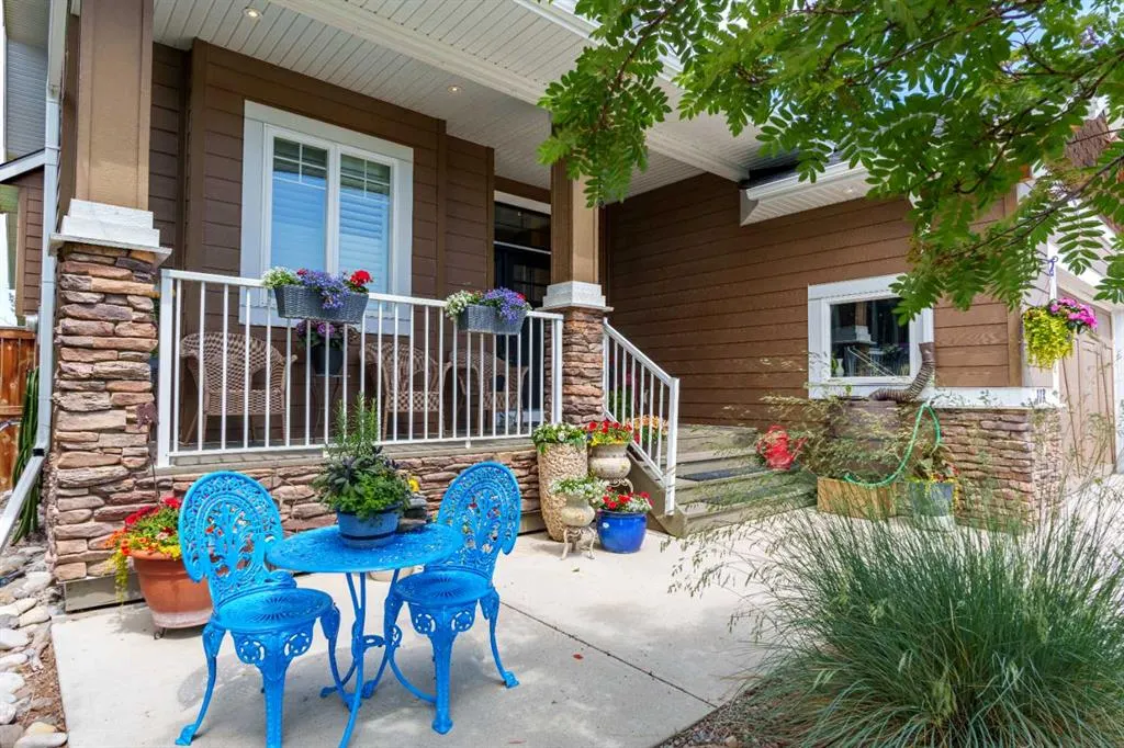 118 Riverwood Crescent SW