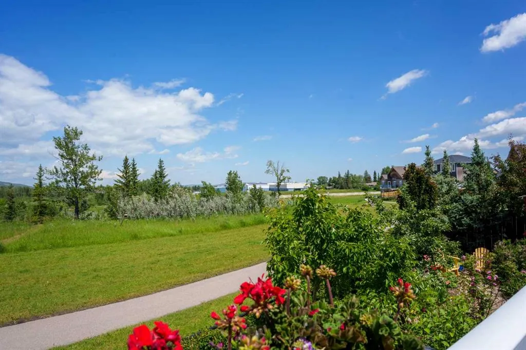 118 Riverwood Crescent SW