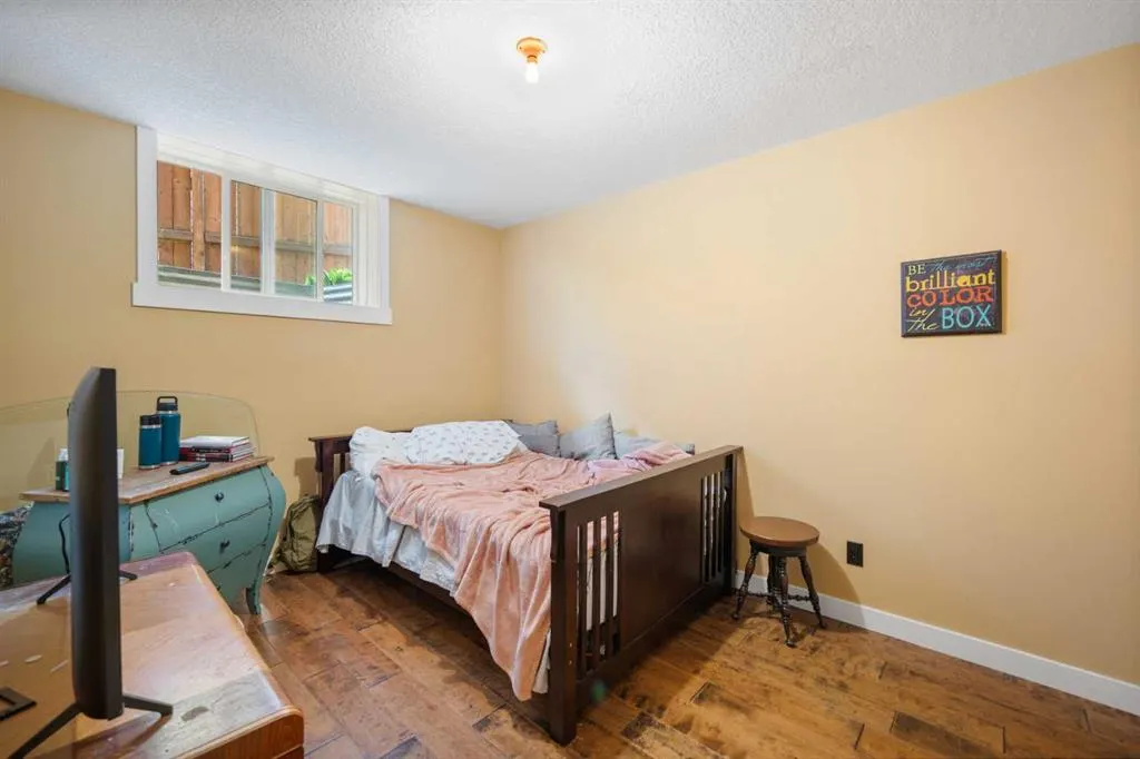 118 Riverwood Crescent SW