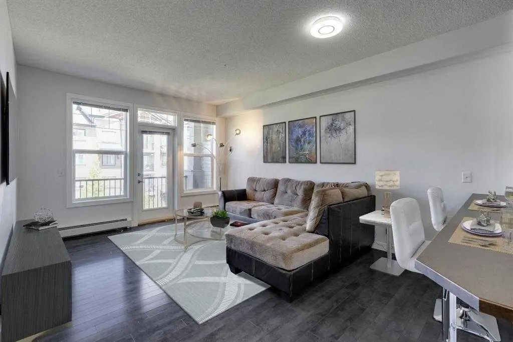 22 Panatella Road NW, #207