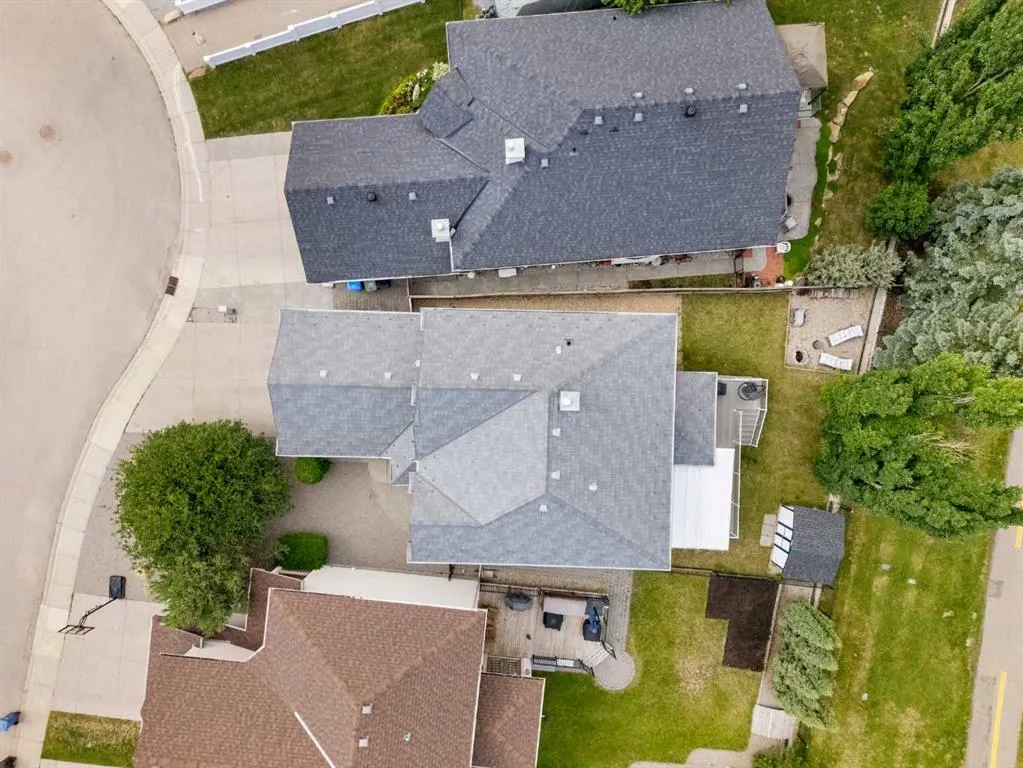 151 Cranwell Close SE