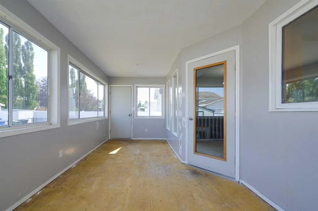 174 Donnelly Crescent