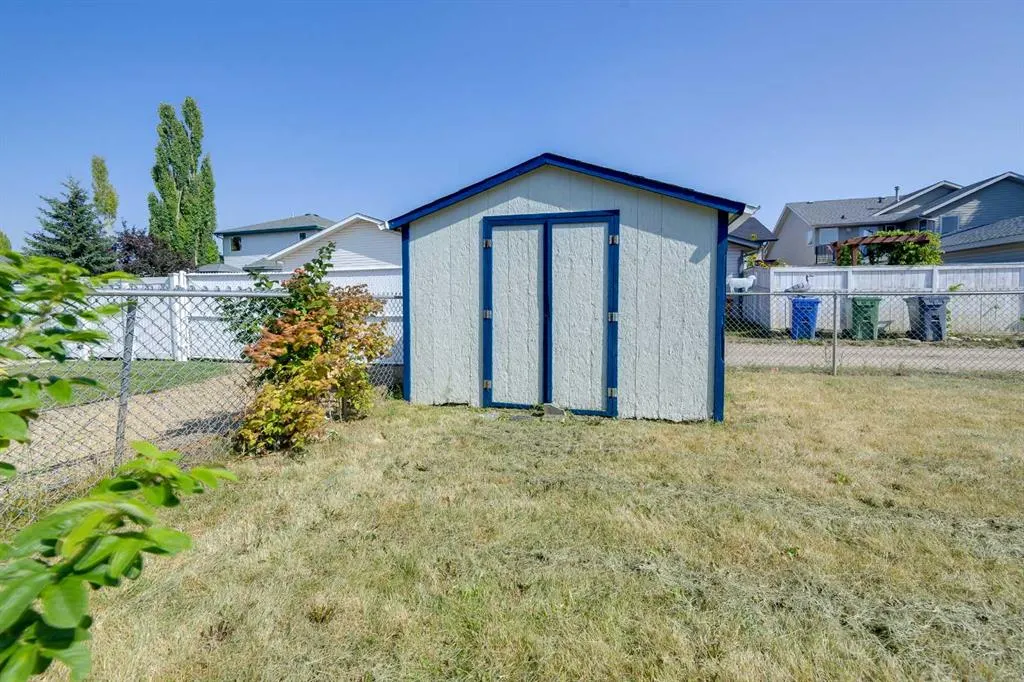 174 Donnelly Crescent