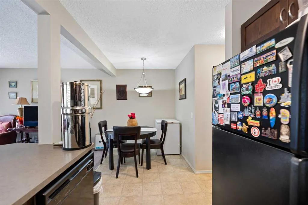 90 Panatella Villas NW