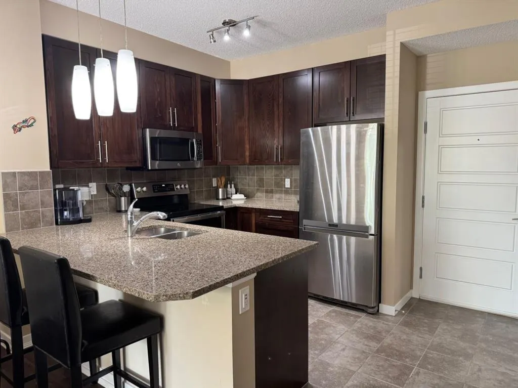 207 Sunset Drive, #225