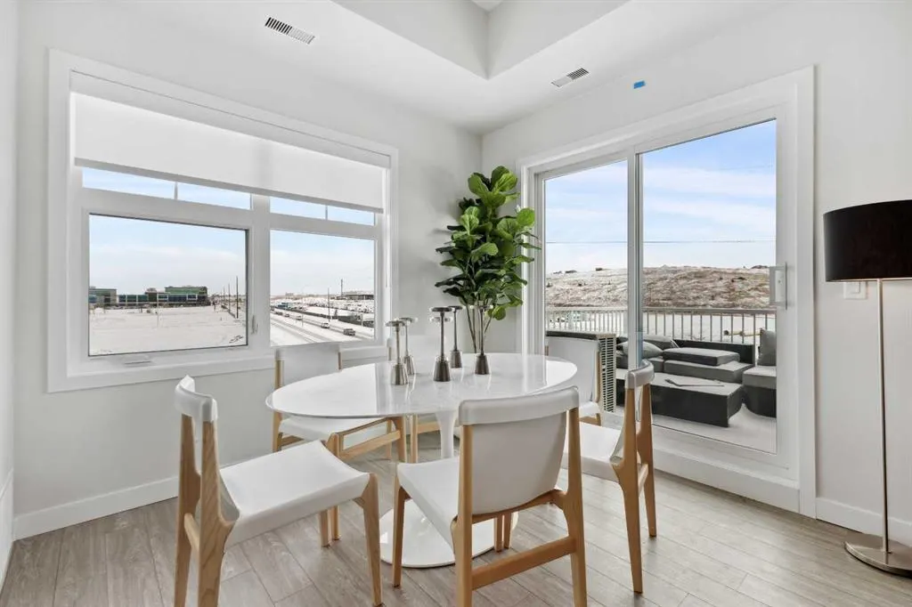 255 Les Jardins Park SE, #426