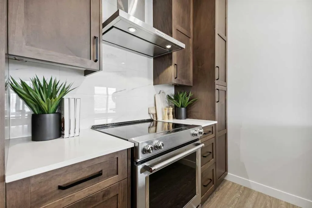 255 Les Jardins Park SE, #426