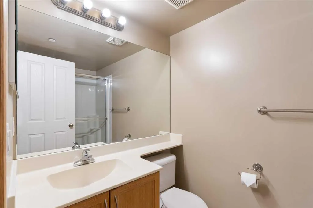 390 Marina Drive, #116