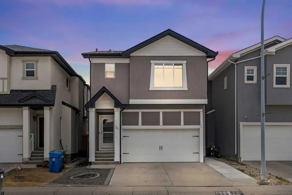 36 Covecreek Mews NE