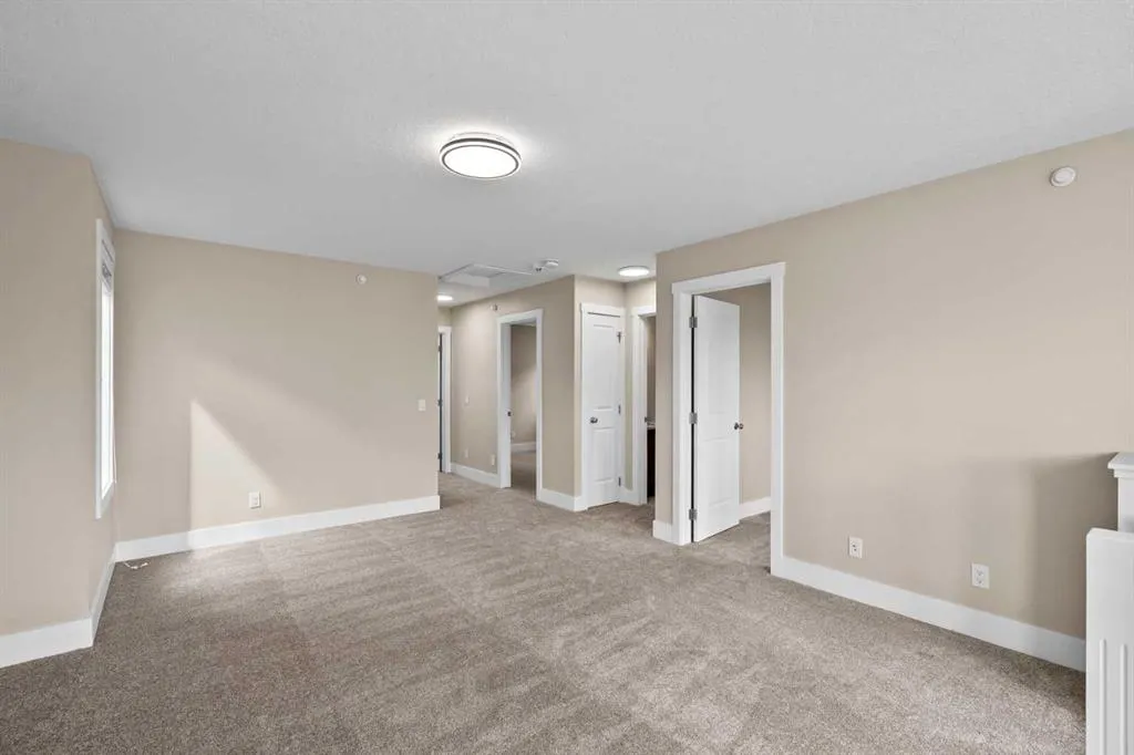 36 Covecreek Mews NE