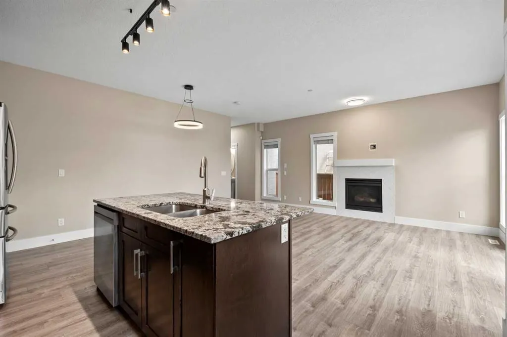 36 Covecreek Mews NE