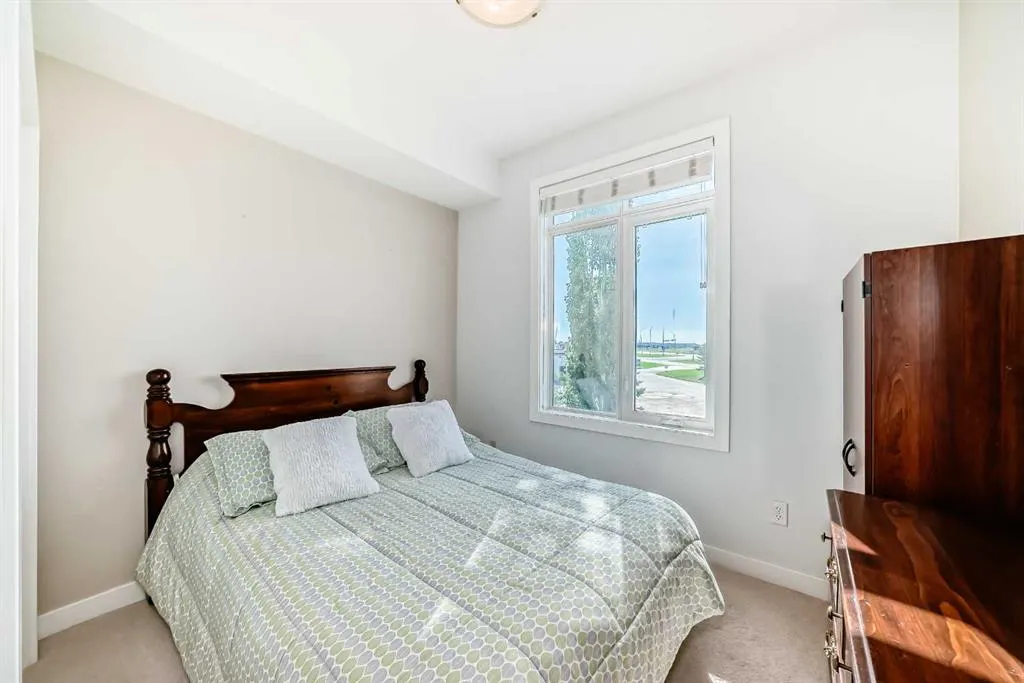1005B Westmount Drive, #216