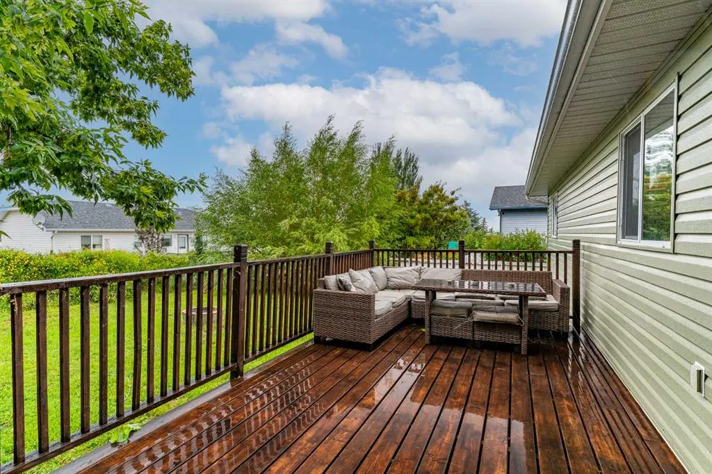 608 Henricks Drive