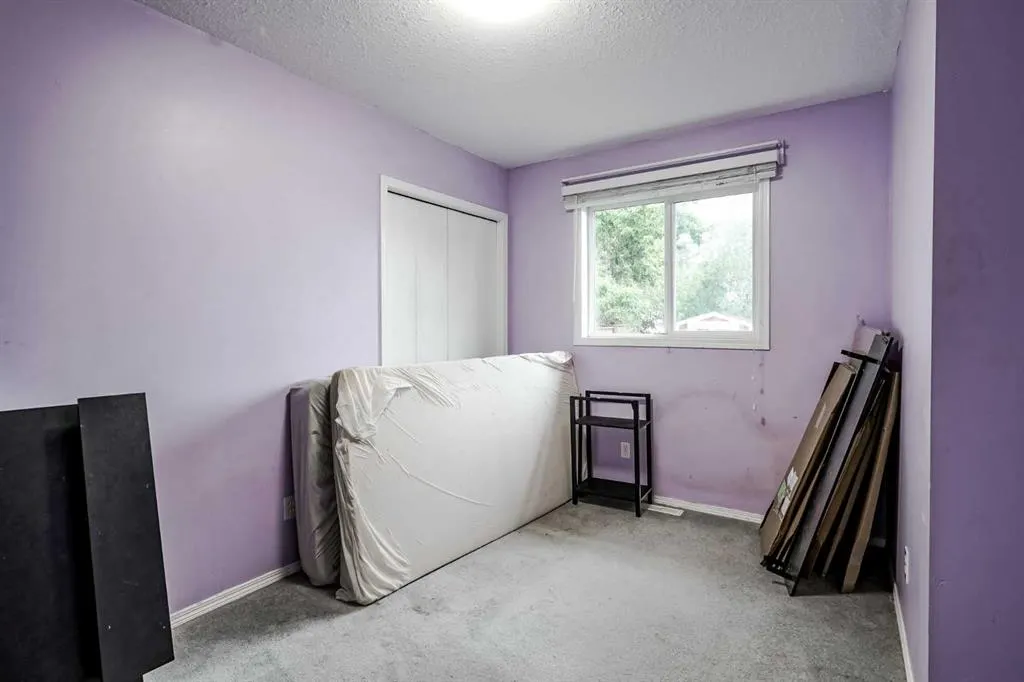 608 Henricks Drive