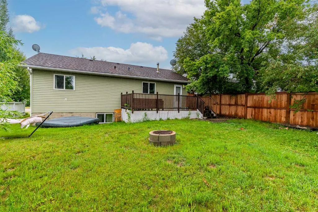 608 Henricks Drive