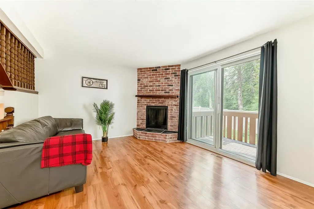 803 Varsity Estates Drive NW, #16
