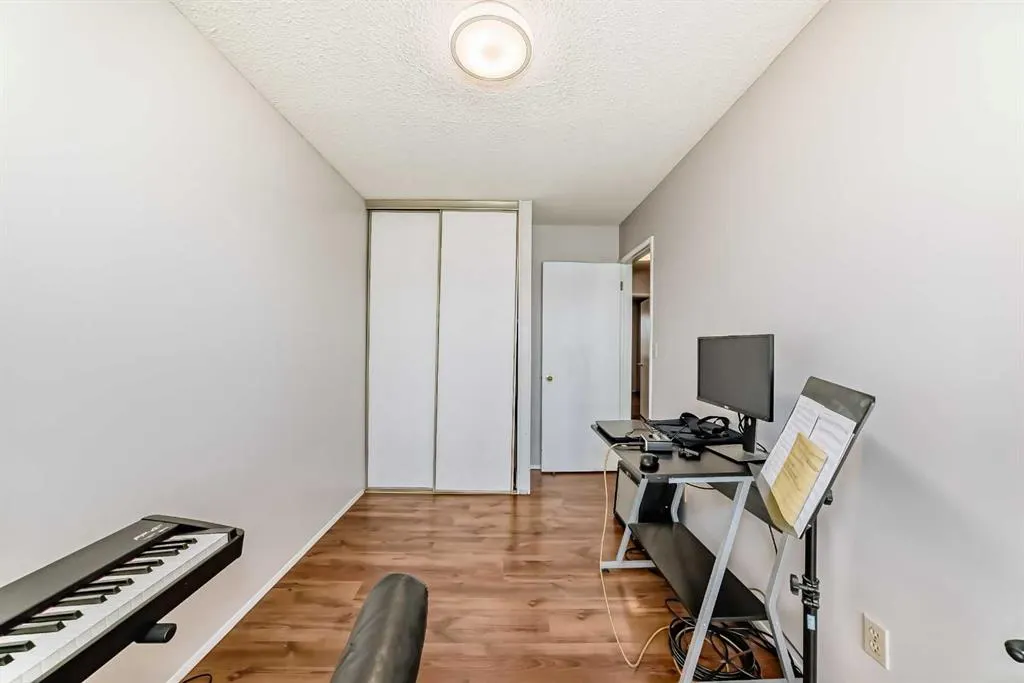803 Varsity Estates Drive NW, #16