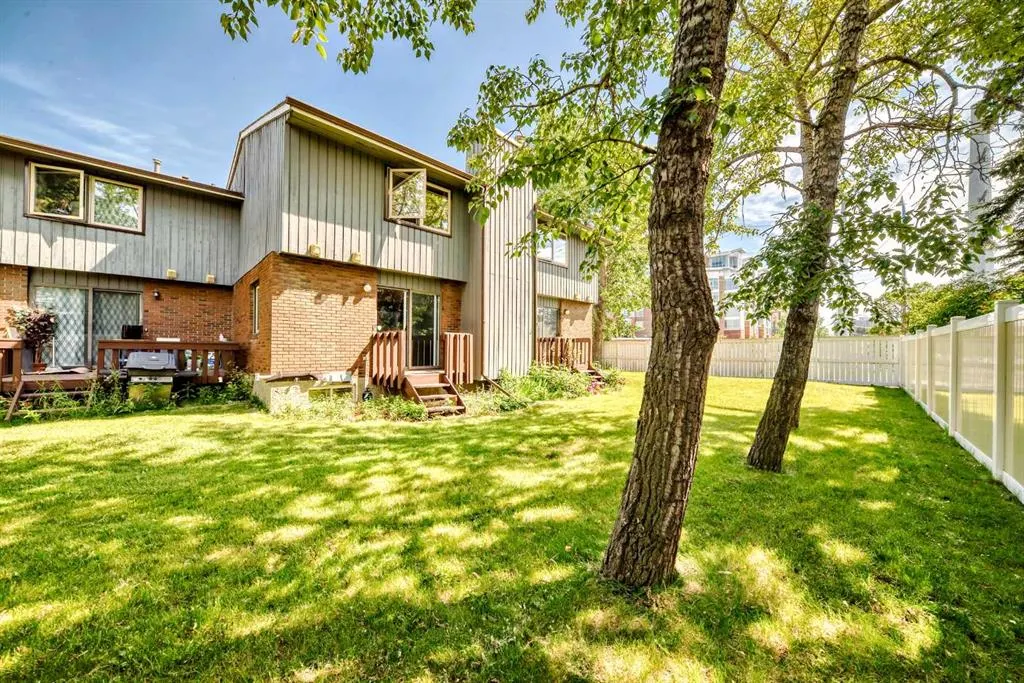 803 Varsity Estates Drive NW, #16