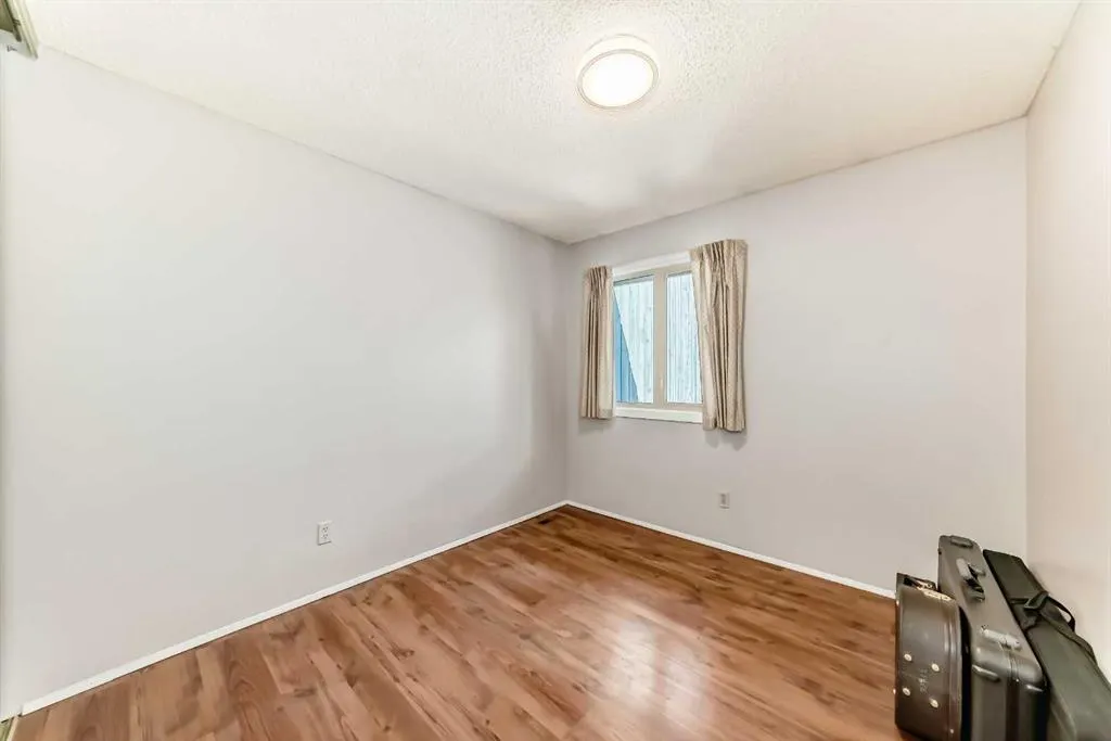 803 Varsity Estates Drive NW, #16