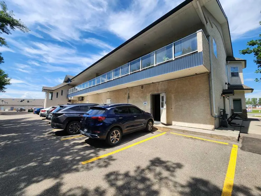 95 Brent Boulevard, #107