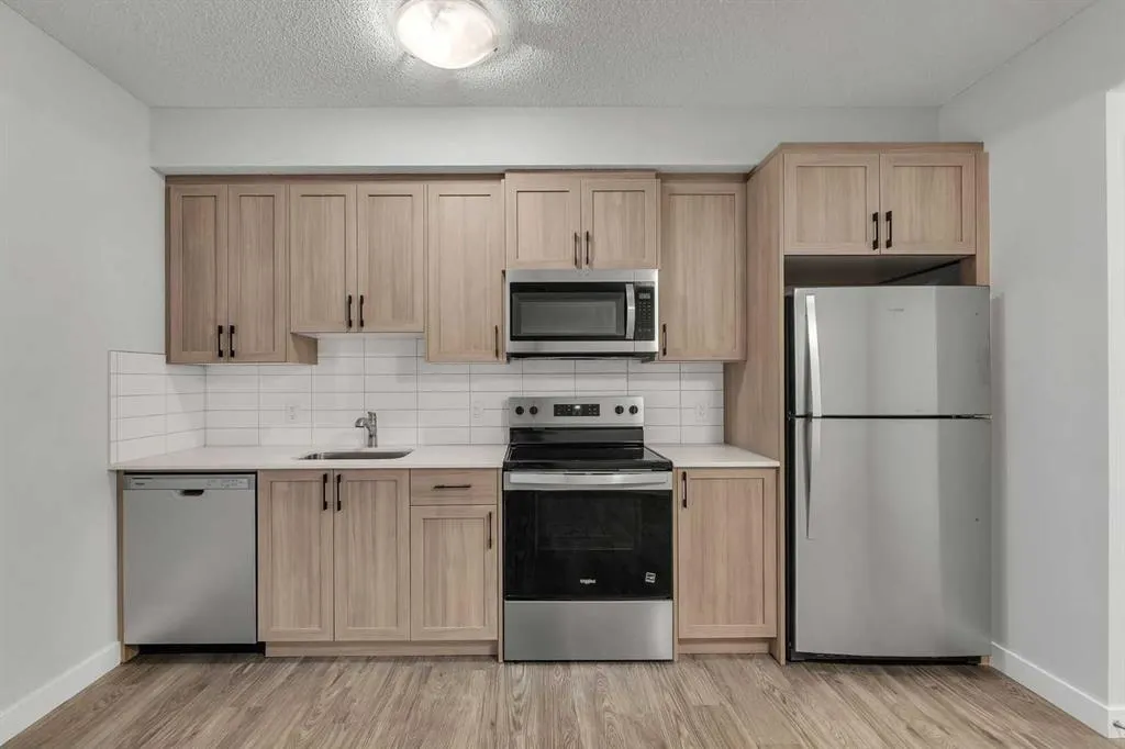 822, 826, 830, 834 Wolf Willow Boulevard SE