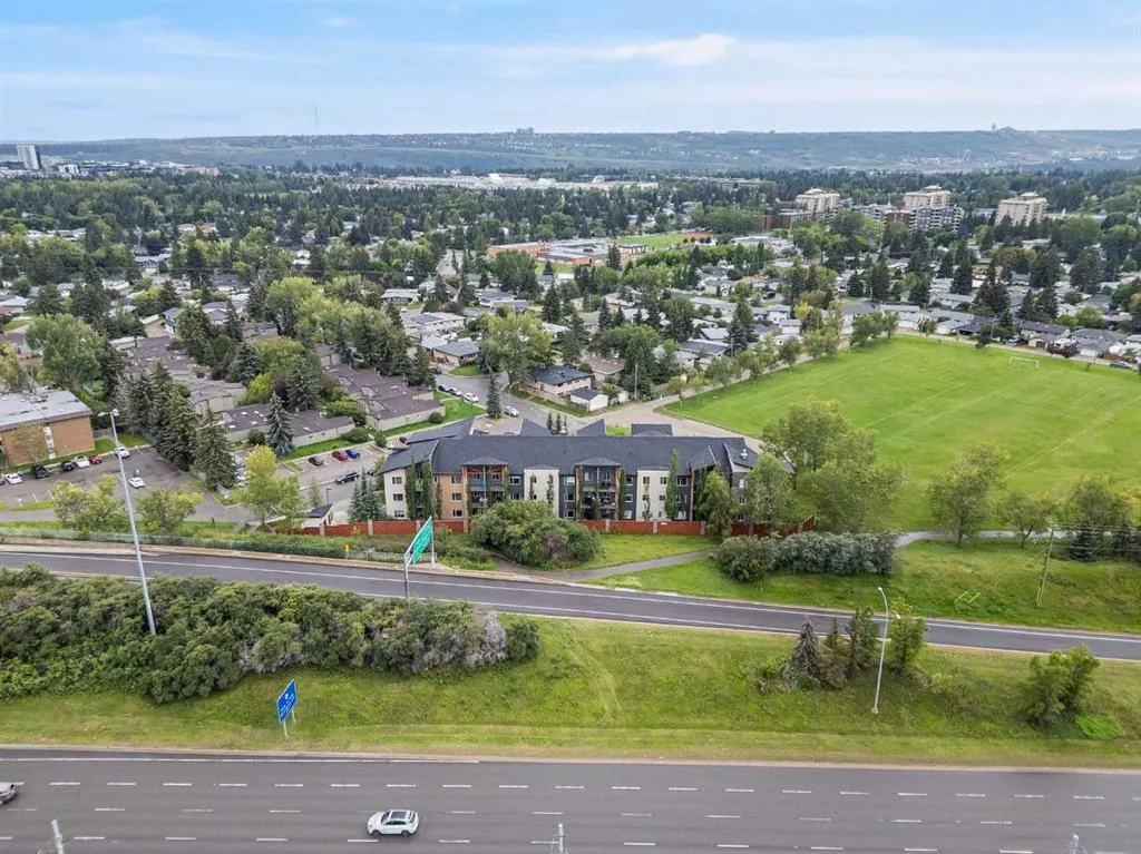 3950 46 Avenue NW, #206