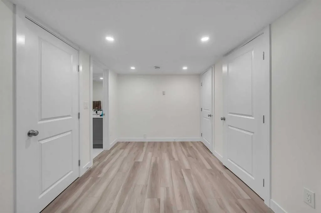 229 Cornerbrook Common NE