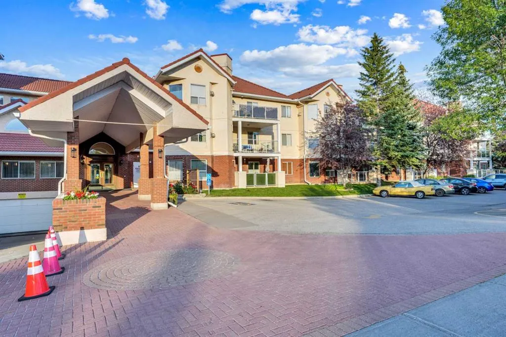 1818 Simcoe Boulevard SW, #1202