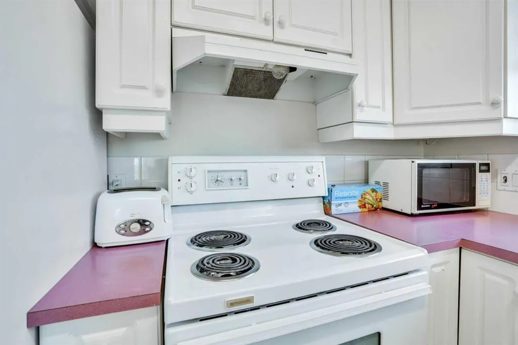 1818 Simcoe Boulevard SW, #1202