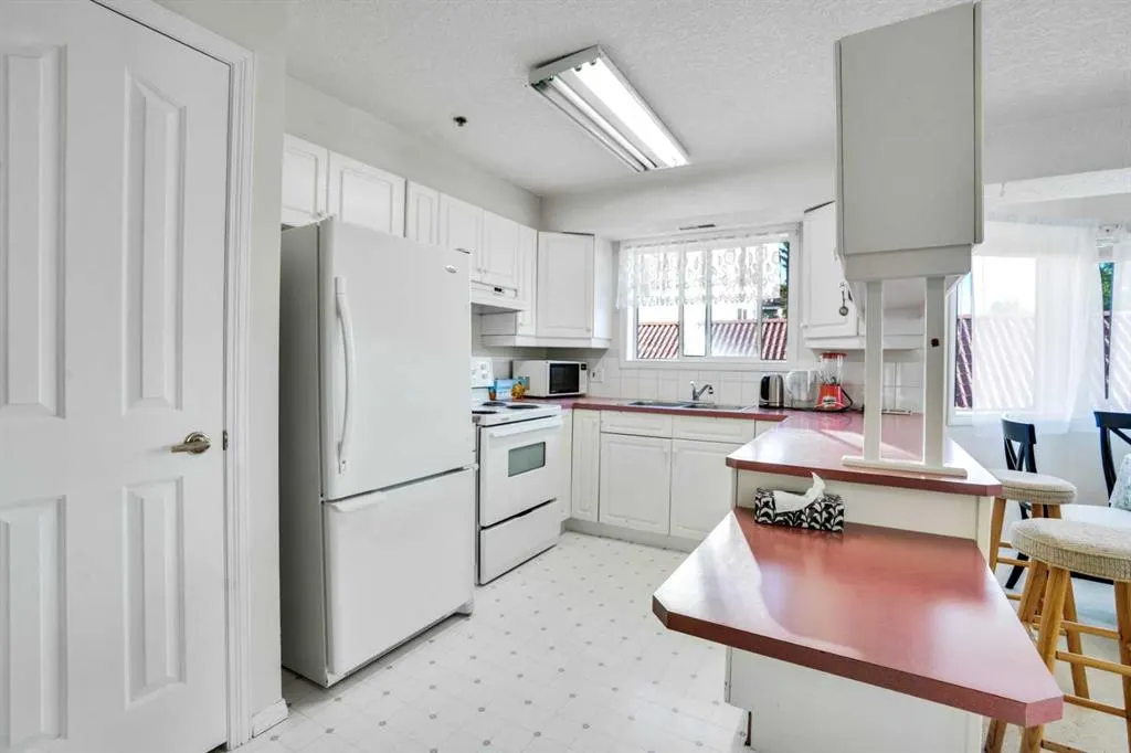 1818 Simcoe Boulevard SW, #1202