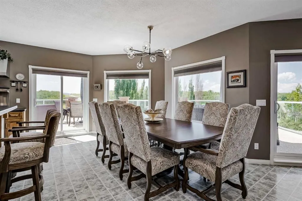210036 96 Street W