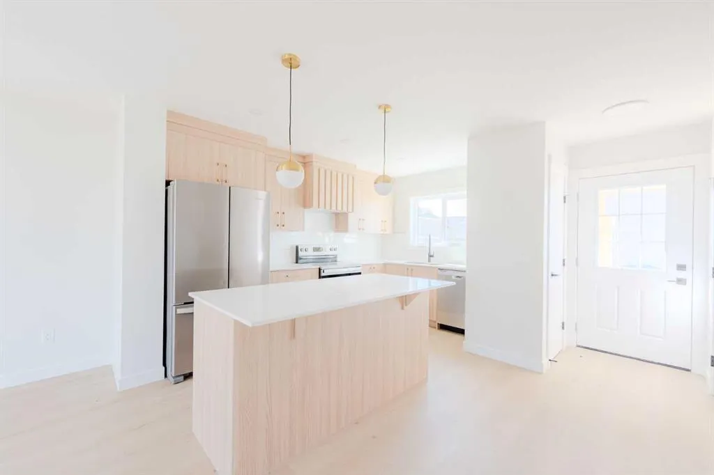 700 clover Road, #702