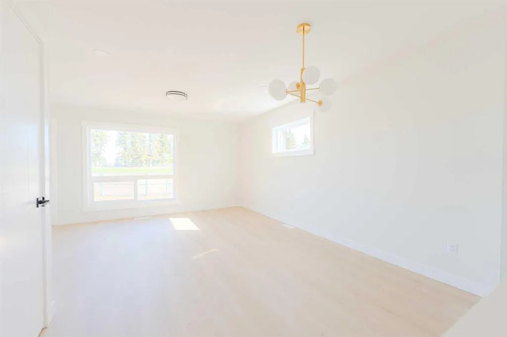 700 clover Road, #702