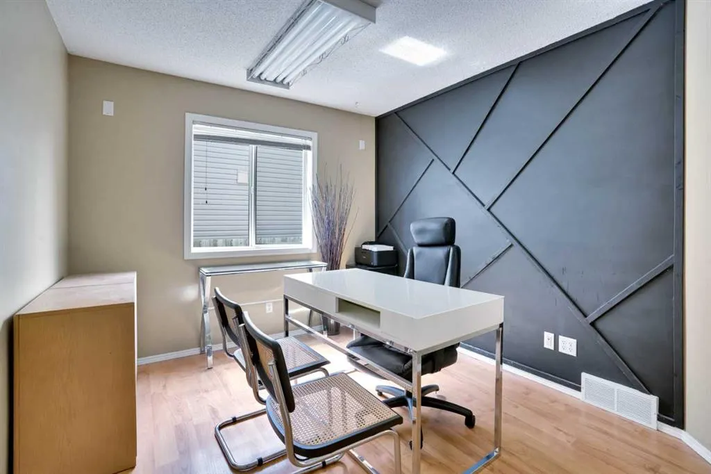 356 Chaparral Drive SE