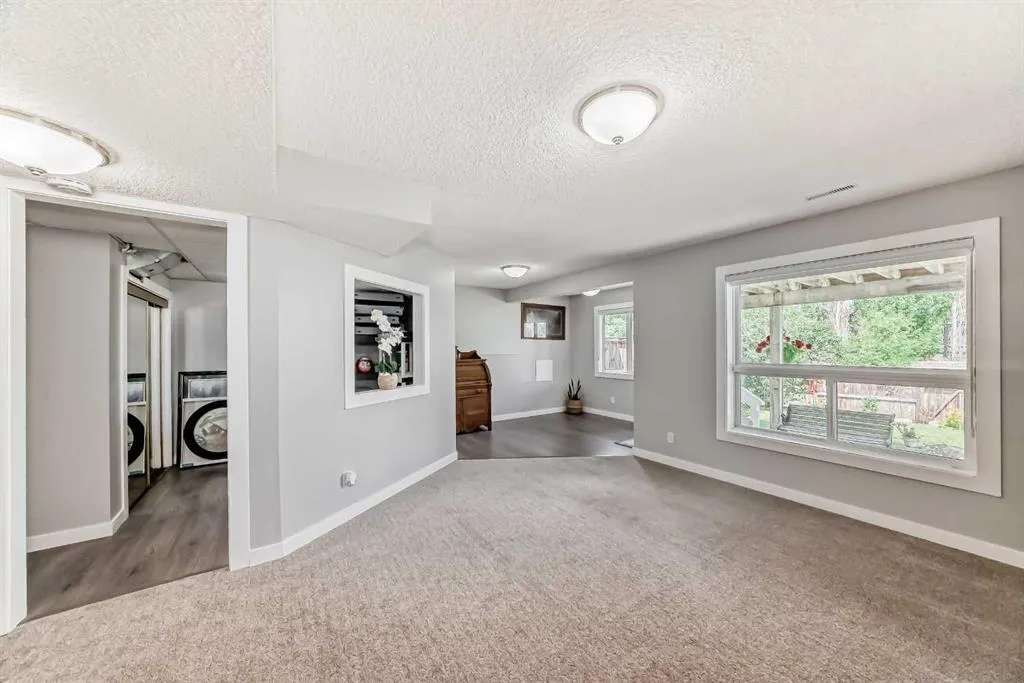 137 Coverton Circle NE