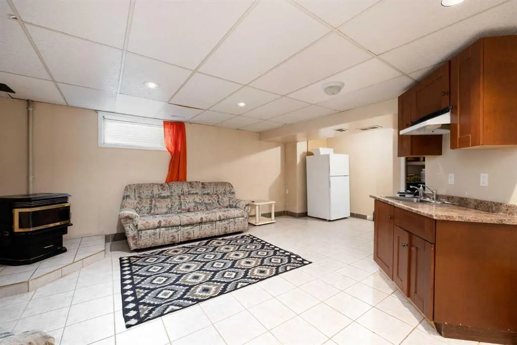 162 St. Laurent Way