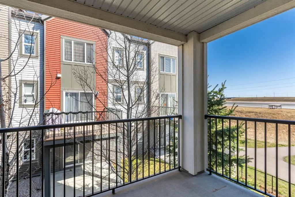 99 Copperstone Park SE, #2209