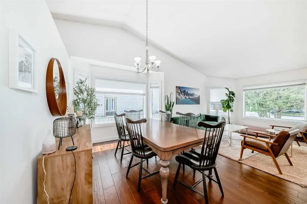 60 Sunlake Road SE