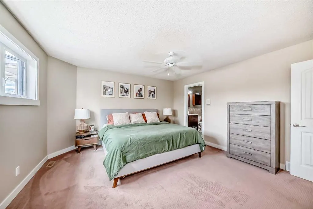 60 Sunlake Road SE