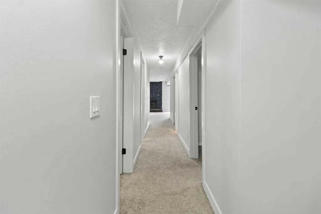 200 Macewan Glen Drive NW