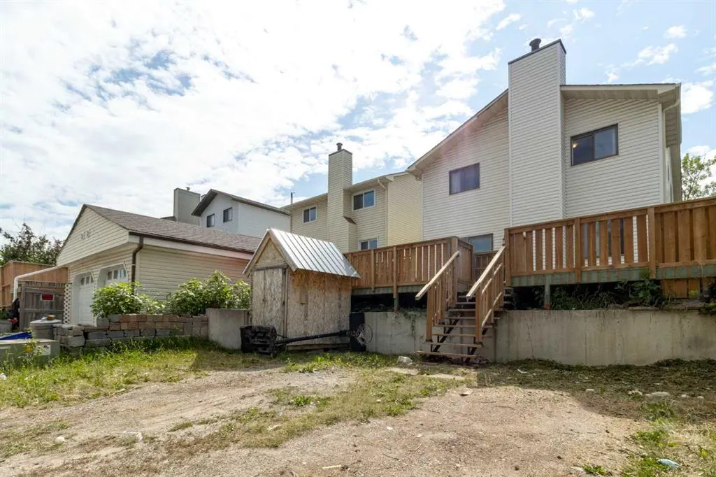 200 Macewan Glen Drive NW