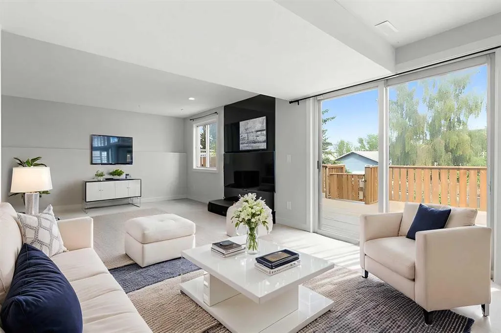 200 Macewan Glen Drive NW