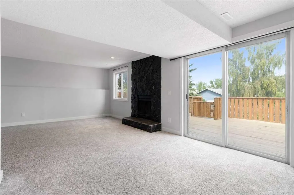 200 Macewan Glen Drive NW